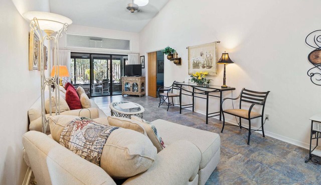 Monthly Coastal Retreat | Garage, Pools, Beach Access & Quiet Community