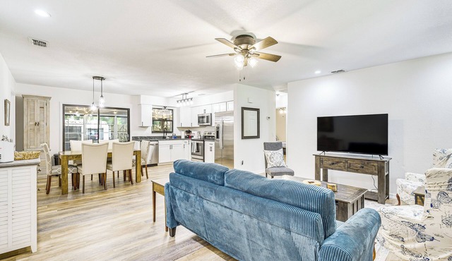 Ocala Home w/Fenced Yard Near WEC: Dogs Welcome!