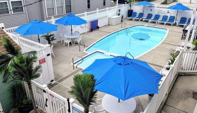 Ocean breezes, porch dining, and your favorite drink await
