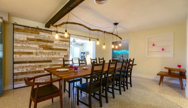 Ocean Days - Luxury Beach Living - Near Everything