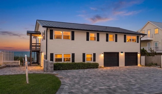 Ocean Front Home Gorgeous Views Beach Gear BBQ