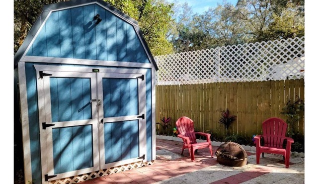 One Bedroom RV Near Disney With Community Pool