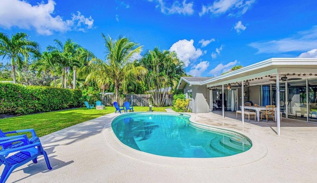 Palm Beach Gardens Home w/Pool! "The Green Lionfish"