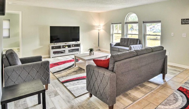 Palm Coast Home ~ 7 Mi to Flagler Beach!