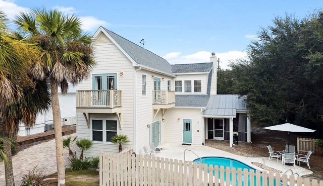 Pet-friendly coastal retreat w/private pool, screened-in porch, and fenced yard