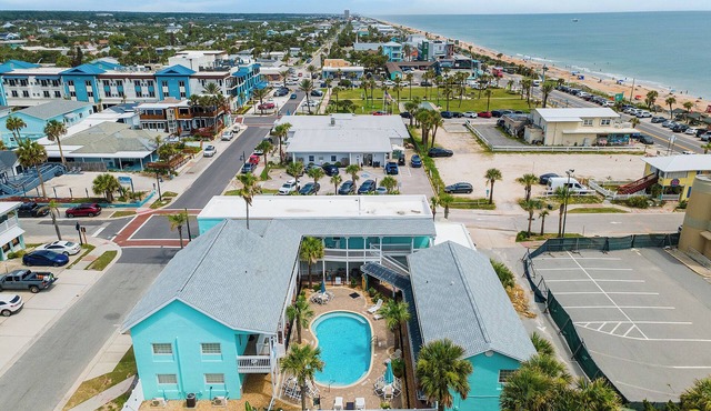 🐾Pet Friendly Flagler Beach Studio | Pool | Plaza Caribe 8 Beach Bliss🌴