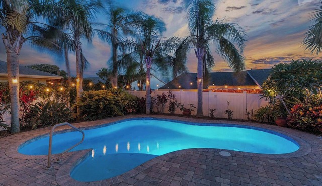 🐾 Pet Friendly | Ocean Views | Bikes + Gear | Backyard Paradise | Casa Honu 🏝️
