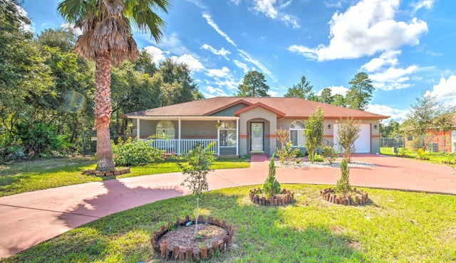 Pet-Friendly Ocala Escape w/Private Pool & Yard!