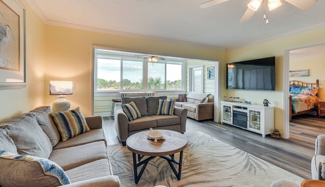 Private Boat Slip! Bradenton Condo, 3 Mi to Beach