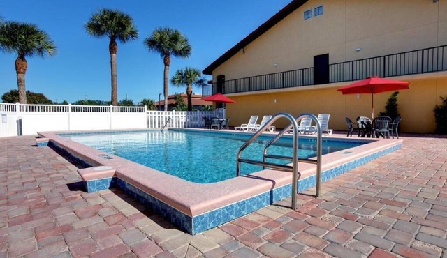 Quiet Stay + Free Breakfast Ideal for Exploring Local Attractions | Outdoor Pool