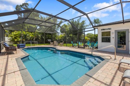 Relaxing Coastal Comfort - Heated Pool