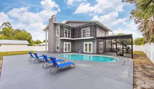 Renovated home, private pool, screened patio, & WD