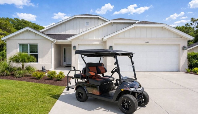 Ruhlman Pool & Preserve Retreat in The Villages