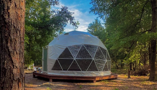 Soluna GeoDome 1: Springs, Stargazing, Firepit, AC