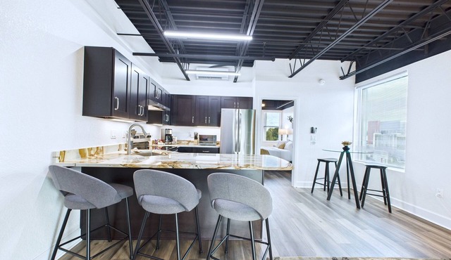 Stay Park Cruise Modern Loft by Port -unit 200