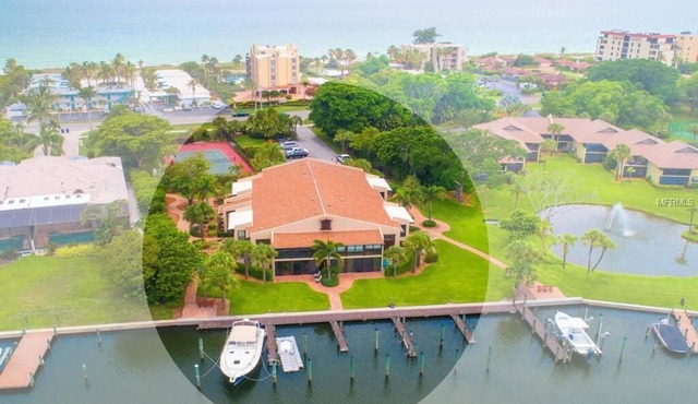 Steps from the Water with Spectacular Bay Views