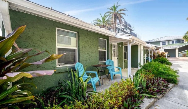 Stones Throw Beachside Bungalow #1 ON THE BEACH