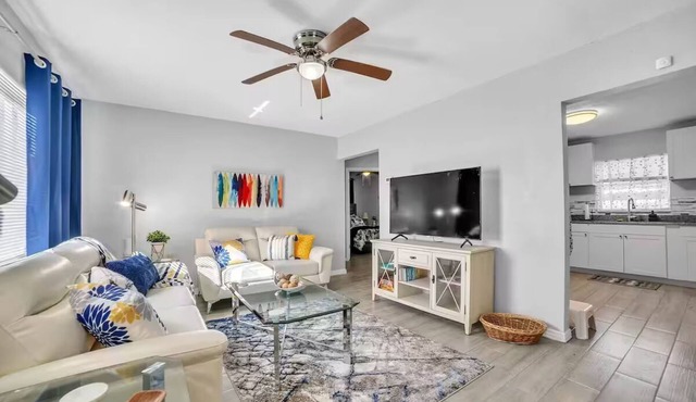 Sunny Plant City Retreat | Private Yard