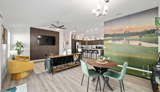 The 19th Hole Getaway*Pet Friendly Villa w/Golf Cart, Bikes and Putting Green!