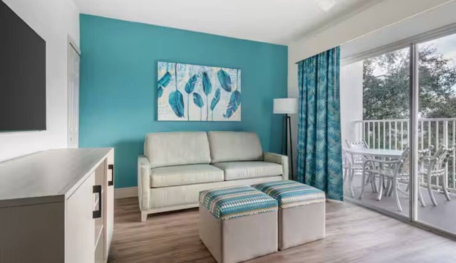 The Perfect Stay Is Just One Click Away! Outdoor Pool, Unit with Kitchen!