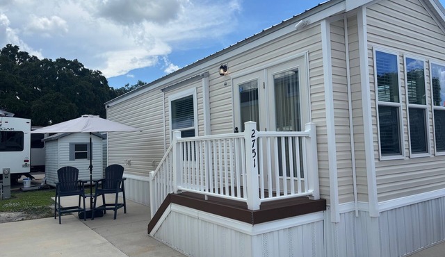 Tiny House in Kissimmee, FL only 20 minutes to Disney/Universal