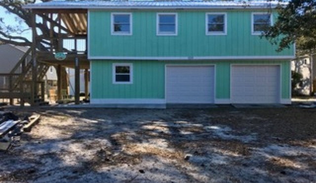 TWO SALTY DOGS - Oak Island, NC