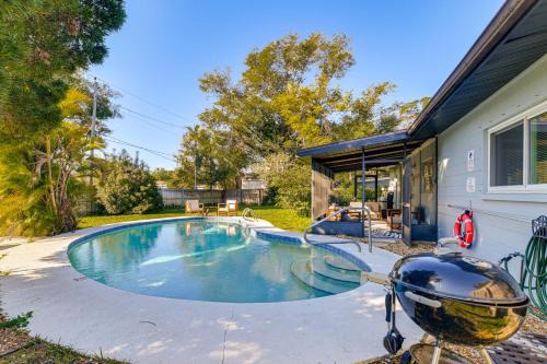 'Uncle Louie's' Gulf Coast Gem w/Outdoor Oasis
