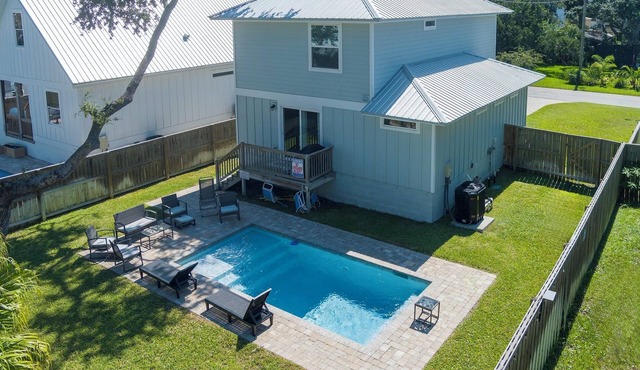 Vilano Beach Escape w/Private Pool, Dog-Friendly, Near the Beach