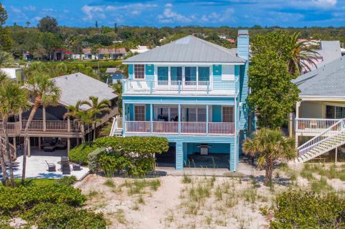 Walks on the Shores Private Beach Front Access