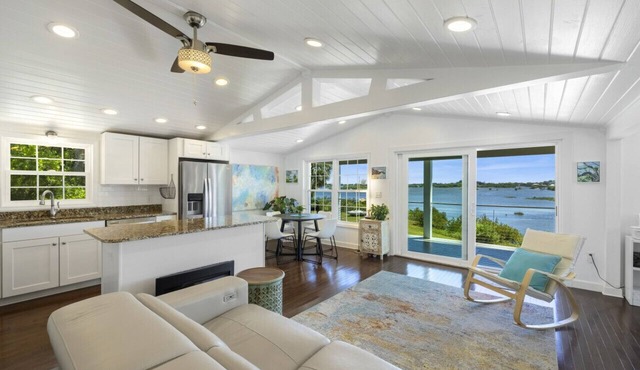 Welcome to Sunrise Cottage Stilt House: A Serene Waterfront Retreat