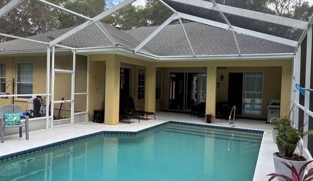 Woodlands' Escape: 3-bed pool home located near Rainbow Springs, KP Hole, WEC.