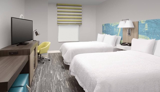 Your Gateway to Miami's Heartbeat! 2 Relaxing Units, Free Breakfast, Pool!
