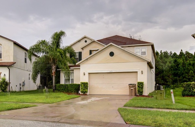 Dog-friendly home w/ private pool & spa, 9 miles to Disney - snowbirds welcome!