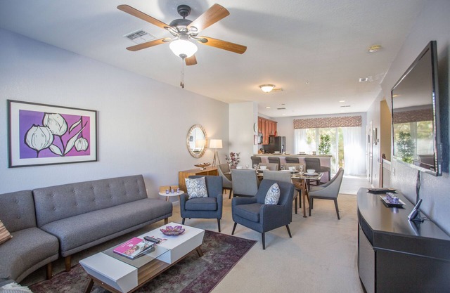 Townhome in the Vista Cay Resort *Sleeps 8*
