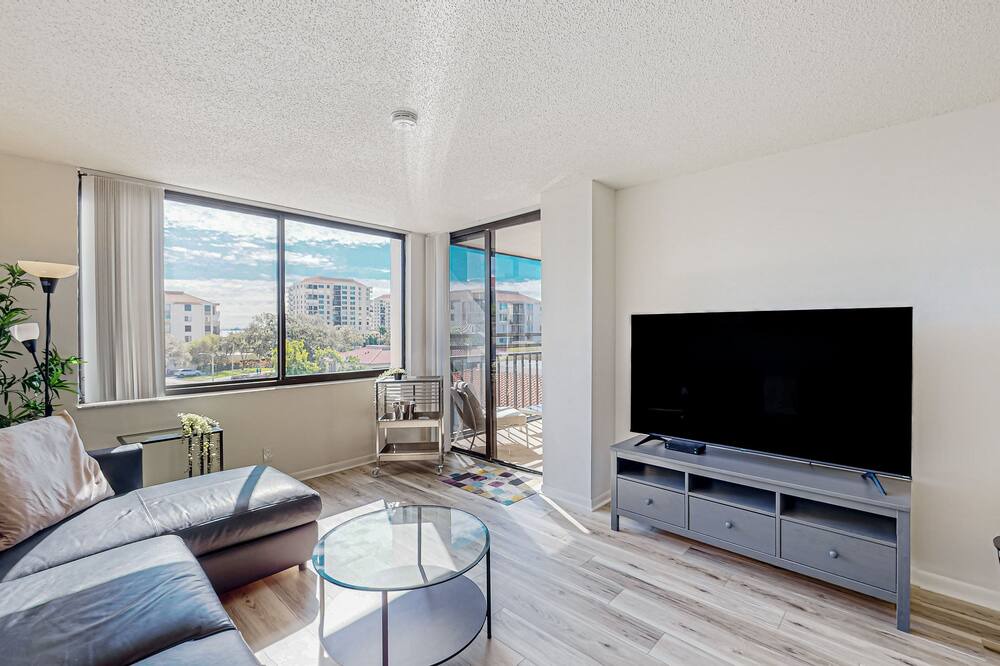 Palma del Mar Condo | Bay & golf course-view condo with pool, spa, fishing pier, & private balcony
