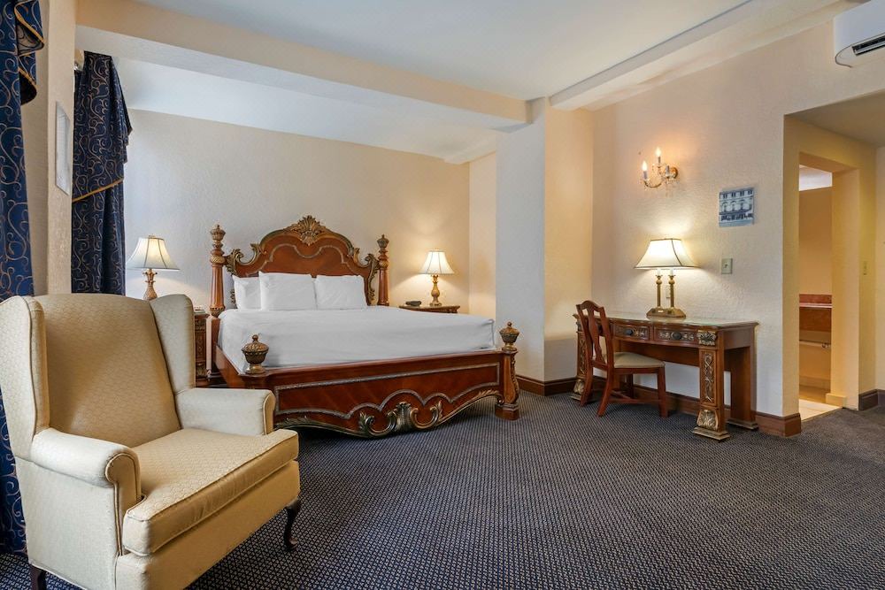 Photo of Livingroom in Downtown Tampa