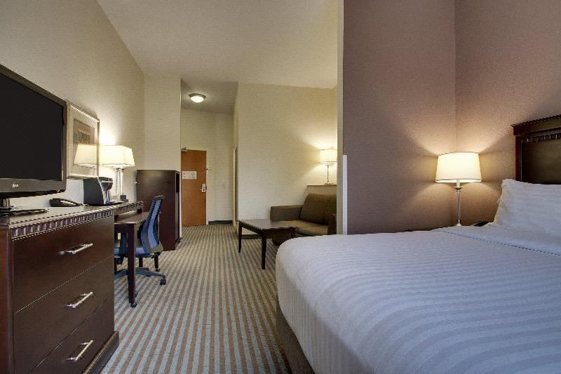 Photo of Bedroom in Leland