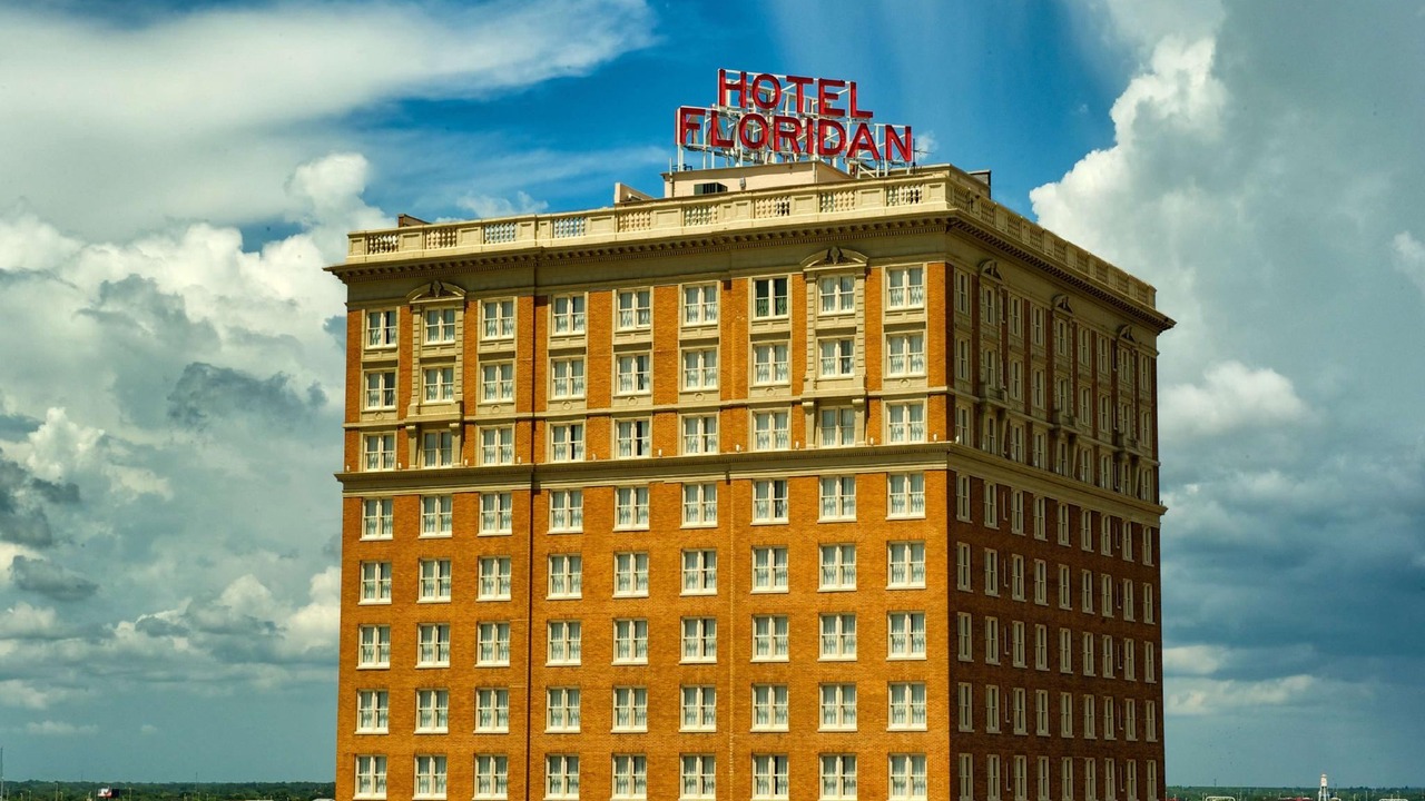 Photo of Buildings in Downtown Tampa