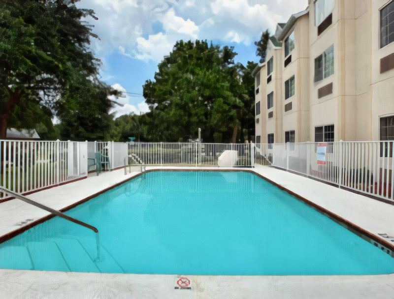 Photo of Outdoor in Pinecrest West Park
