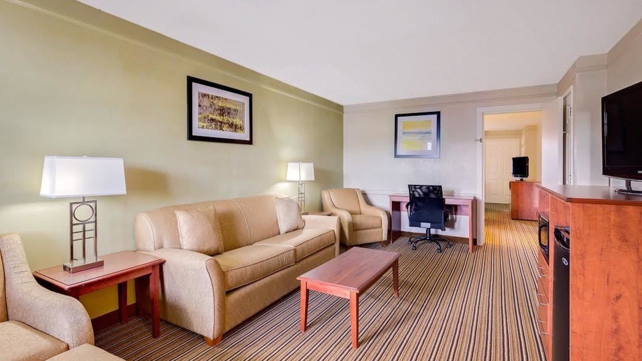 Photo of Livingroom in Doctors Inlet