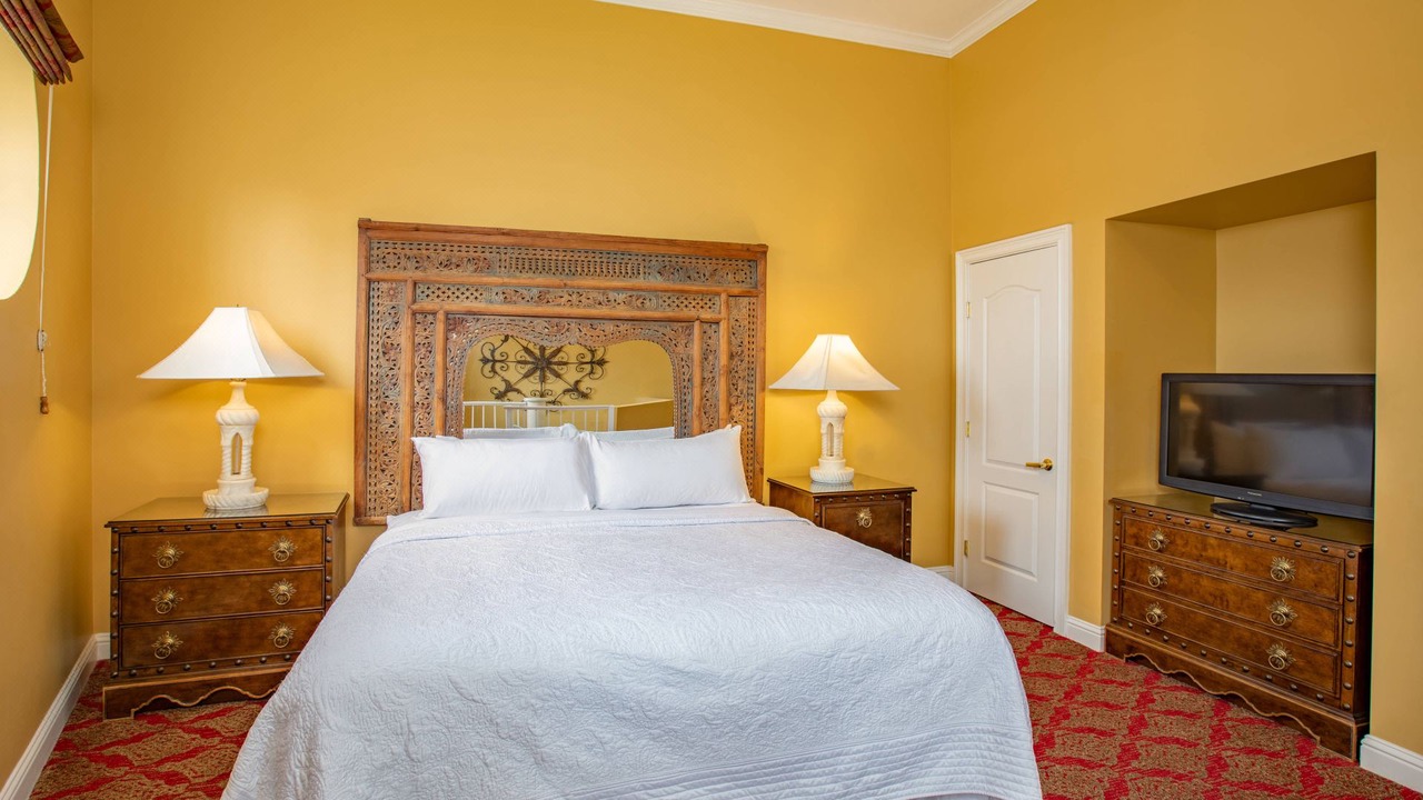 Photo of Bedroom in Downtown Historic District
