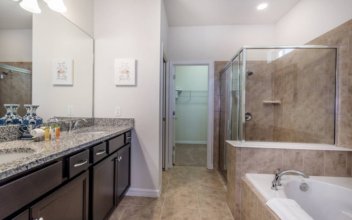 Photo of Bathroom in Four Corners