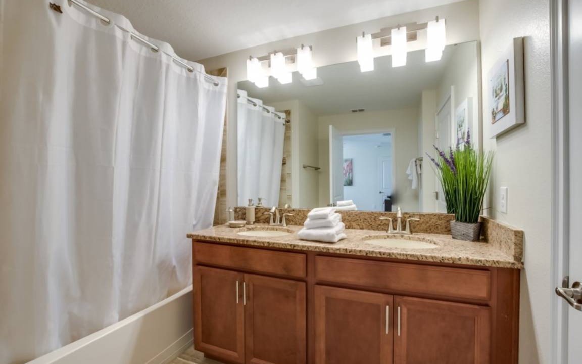 Photo of Bathroom in Davenport