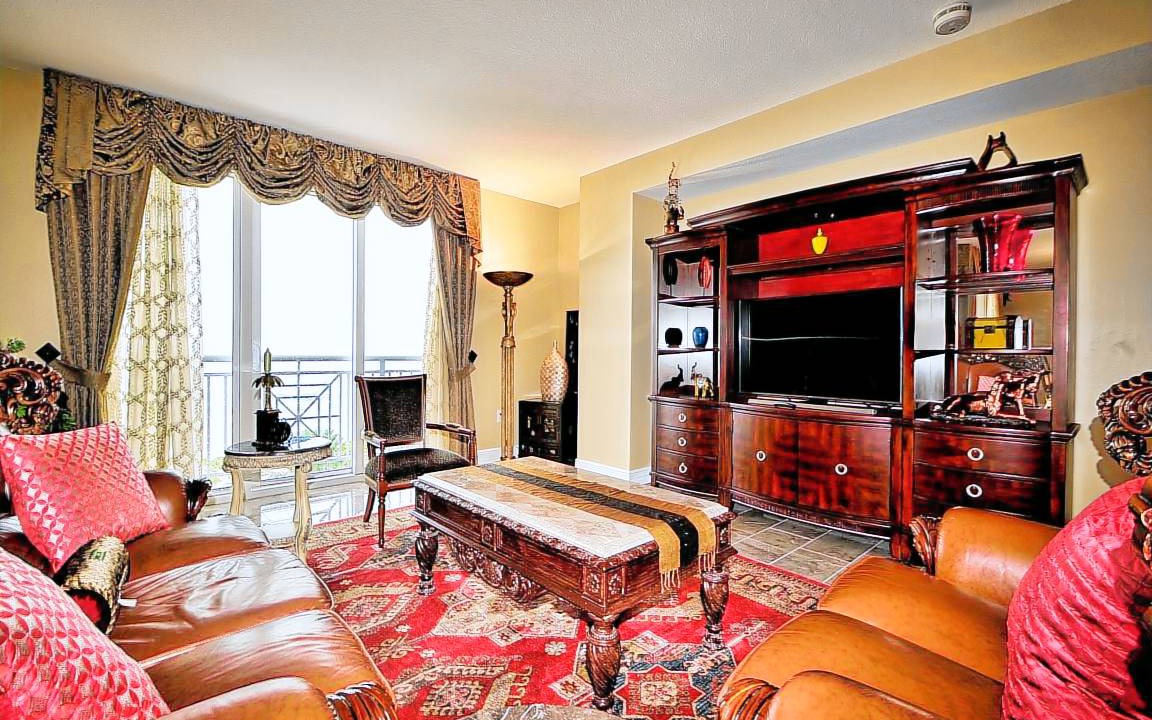 Photo of Livingroom in Clearwater Beach