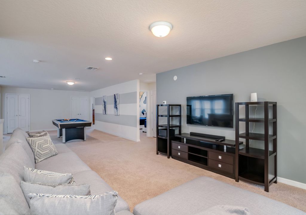 Photo of Livingroom in Bay Lake
