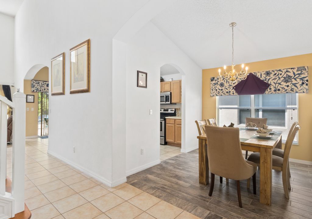 Photo of Livingroom in Seasons