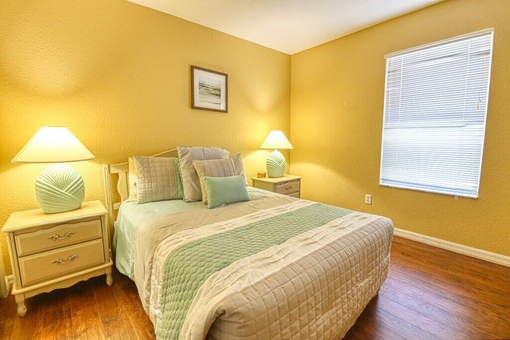 Photo of Bedroom in Pinewood Country Estates