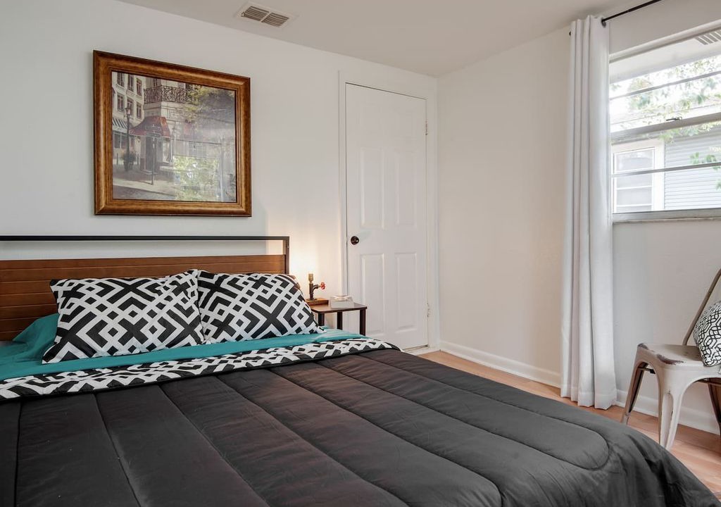 Photo of Bedroom in Tampa Heights