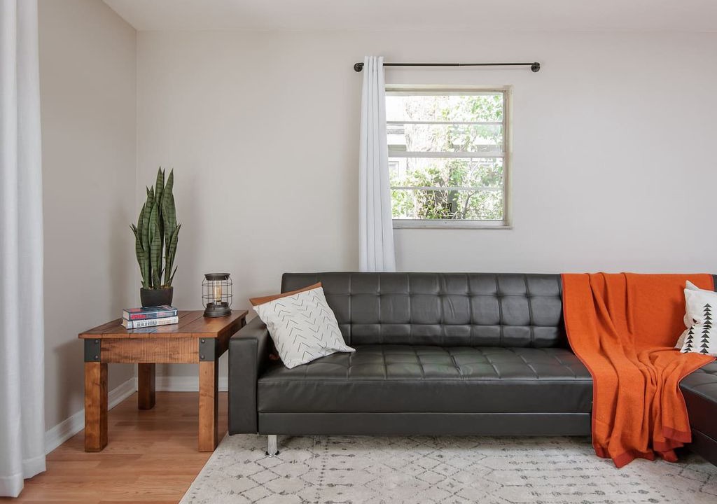 Photo of Livingroom in Tampa Heights