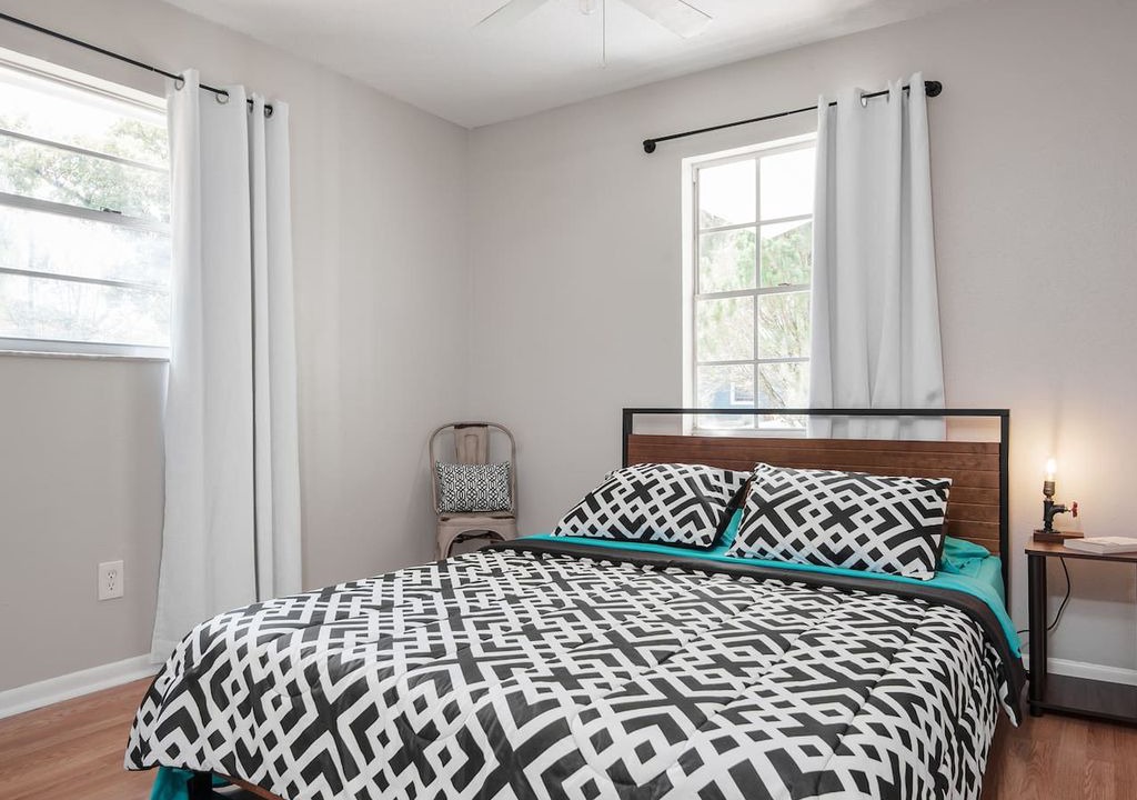 Photo of Bedroom in Tampa Heights